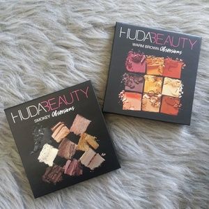 Huda Mini eyeshadow palettes